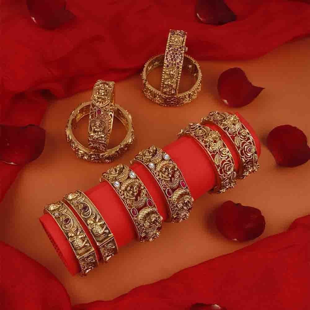 How Antique Jewellery Wholesale Helps Retailers Boost Their Premium Sales