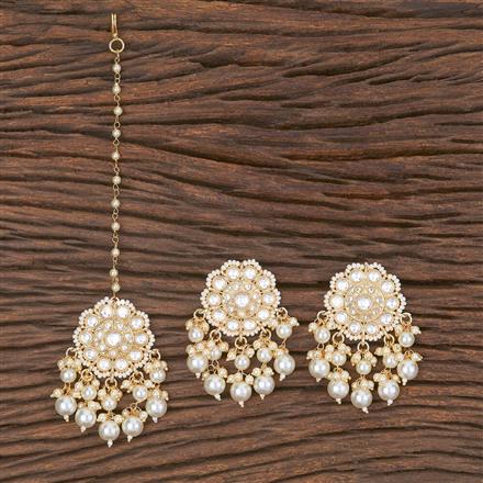 Indo Western Classic Earring Tikka With Gold Plating