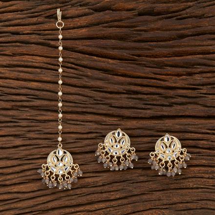 Indo Western Chand Earring Tikka With Gold Plating
