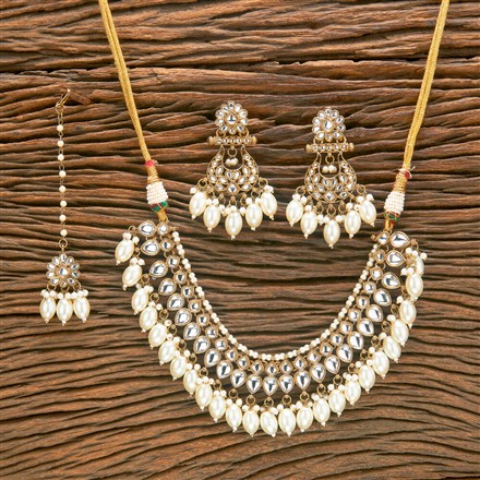 Indo Western Classic Necklace With Mehndi Plating