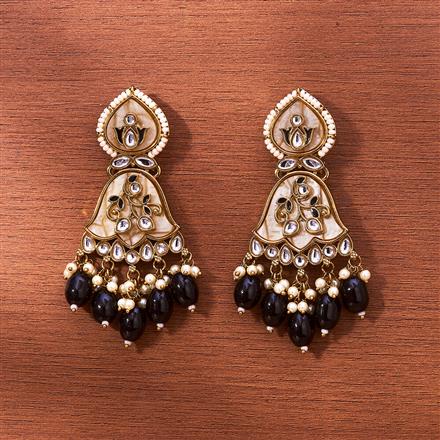 Indo Western Mother Of Pearl Earring With Mehndi Plating