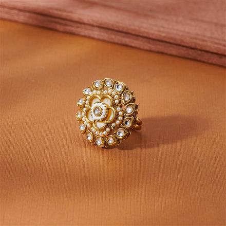Indo Western Mother Of Pearl Ring With Mehndi Plating