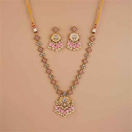 Indo Western Mother Of Pearl Necklace Set With Mehndi Plating