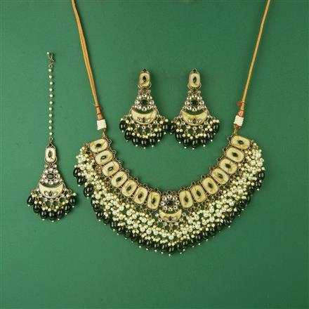 Indo Western Mother Of Pearl Necklace Set With Mehndi Plating