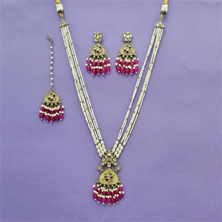 Indo Western Mother Of Pearl Necklace Set With Mehndi Plating
