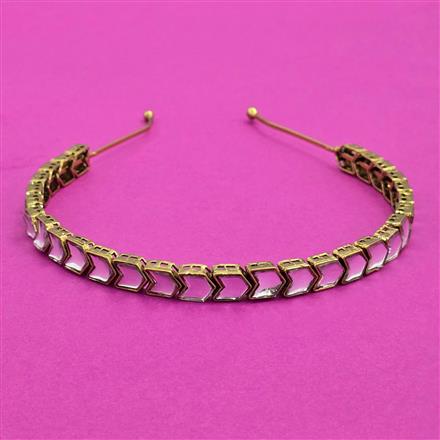 Indo Western Classic Hair Band With Mehndi Plating