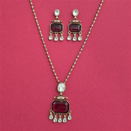Indo Western Classic Pendant Set With Mehndi Plating