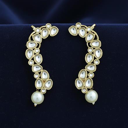 Indo Western Earcuff With Mehndi Plating