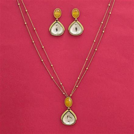 Indo Western Classic Pendant Set With Mehndi Plating