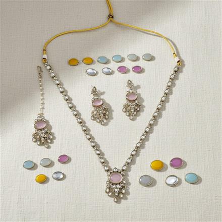 Indo Western Classic Necklace Set With Mehndi Plating