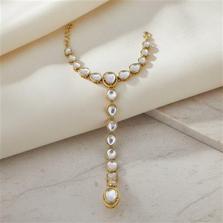 Indo Western Classic Hath Pan With Mehndi Plating