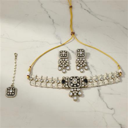 Indo Western Choker Necklace With Mehndi Plating