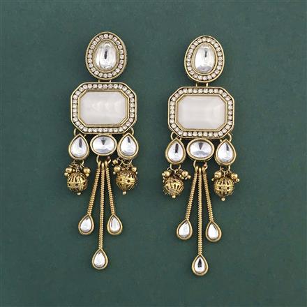 Indo Western Classic Earring With Mehndi Plating