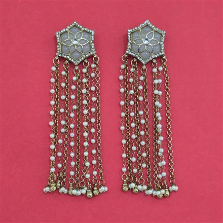 Indo Western Pearl Earring With Mehndi Plated