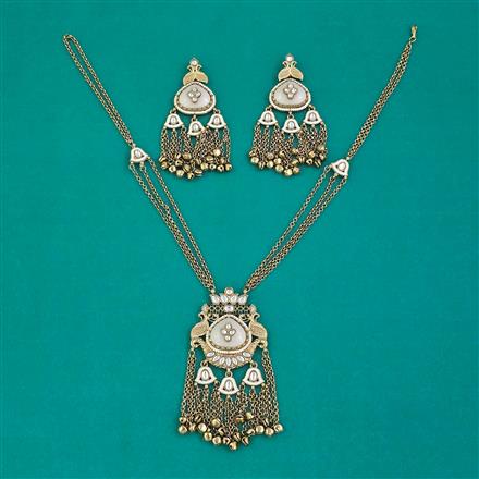 Indo Western Moti Pendant Set with Mehndi Plating
