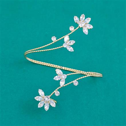 Indo Western Plam Cuffring With Gold Plating Rhodium Plating Mehndi Plating