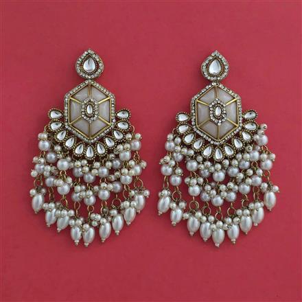 Indo Western Moti Earring With Mehndi Plating