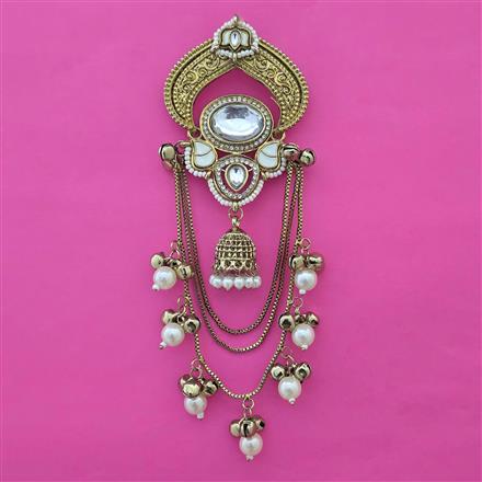 Indo Western Pearl Hair Brooch With Mehndi Plating