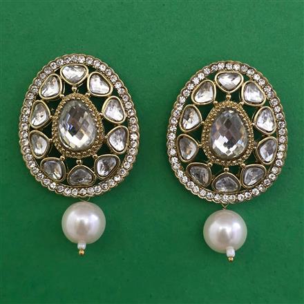Indo Western Pearl Earring with Mehndi Plating