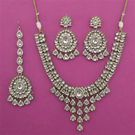 Indo Western Classic Necklace with Mehndi Plating