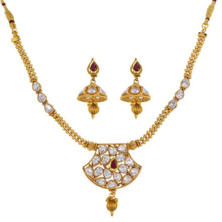 Antique Classic Necklace with gold plating