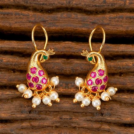 Antique Delicate Earring With Gold Plating