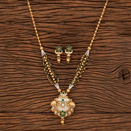 Antique Mala Pendant Set With Matte Gold Plating