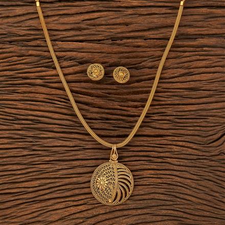Antique Plain Gold Pendant Set With Gold Plating