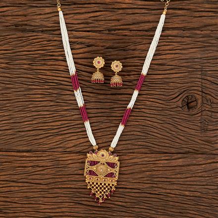 Antique Long Pendant Set With Matte Gold Plating