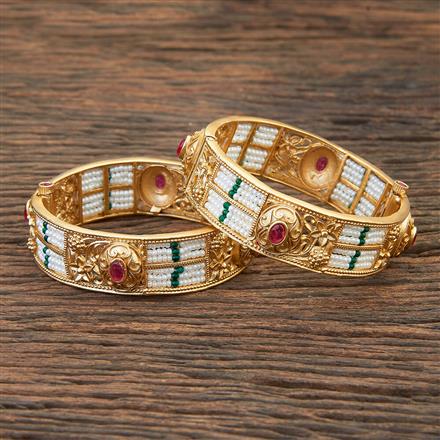 Antique Pearl Bangles With Matte Gold Plating