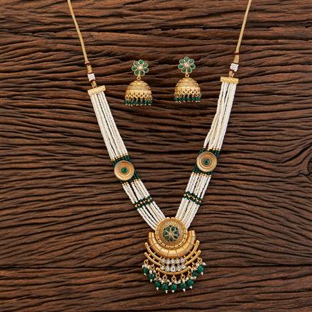 Antique Mala Pendant Set With Matte Gold Plating