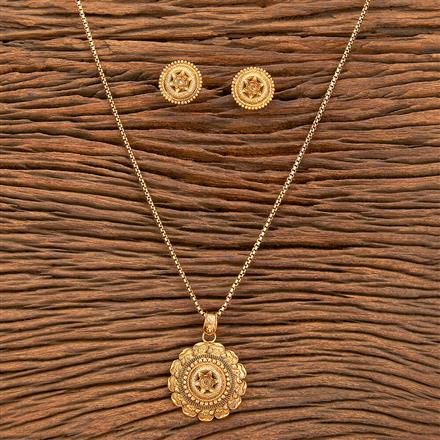 Antique Classic Chain Pendant With Matte Gold Plating