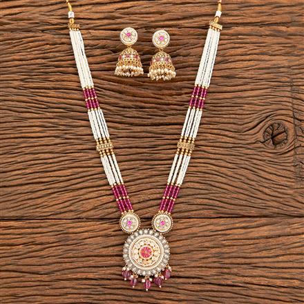 Antique Moti Pendant Set With Gold Plating