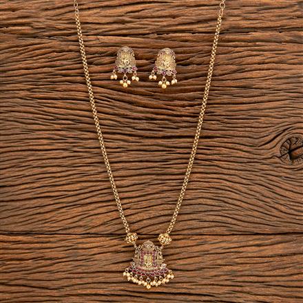 Antique Moti Pendant Set With Matte Gold Plating