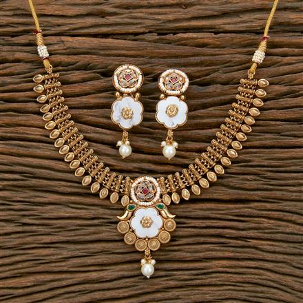 Antique Classic Necklace With Gold Plating