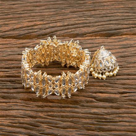 Antique Stretchable Bracelet With Gold Plating