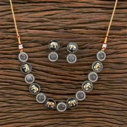 Antique Classic Necklace With Black Plating