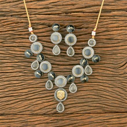 Antique Classic Necklace With Black Plating