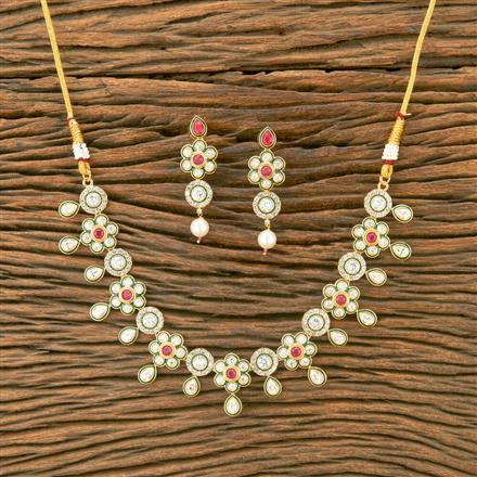 Antique Classic Necklace With Gold Plating