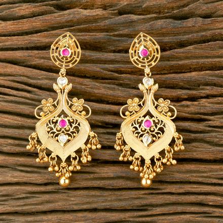 Antique Classic Earring With Gold Plating