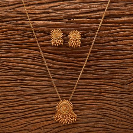 Antique Classic Pendant Set With Matte Gold Plating