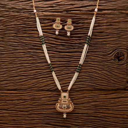 Antique Mala Pendant Set With Matte Gold Plating