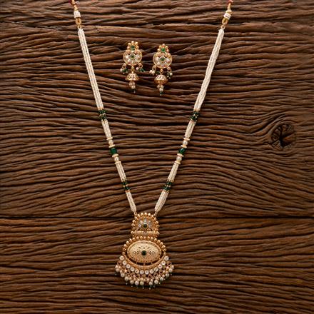 Antique Pearl Pendant Set With Matte Gold Plating