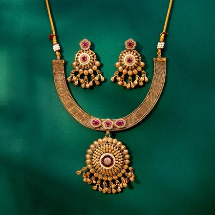 Antique Classic Necklace With Gold Plating