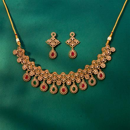 Antique Classic Necklace With Gold Plating