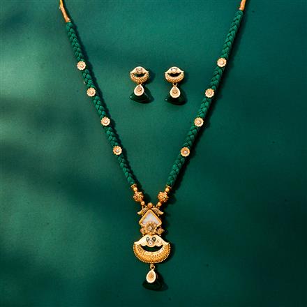 Antique Meenakari Pendant Set With Matte Gold Plating