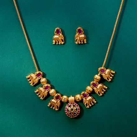 Antique Classic Necklace With Gold Plating