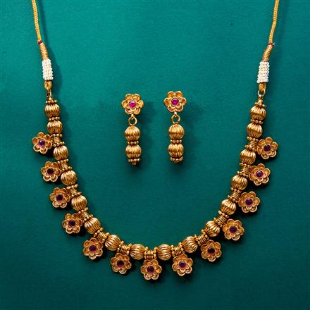 Antique Classic Necklace With Gold Plating