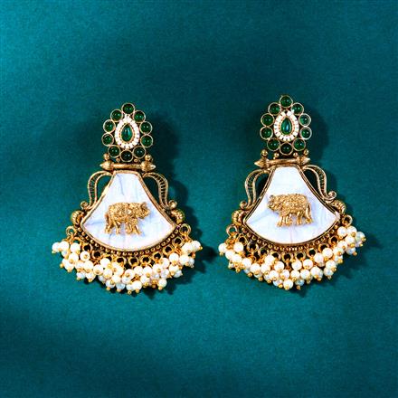 Antique Moti Earring With Gold Plating