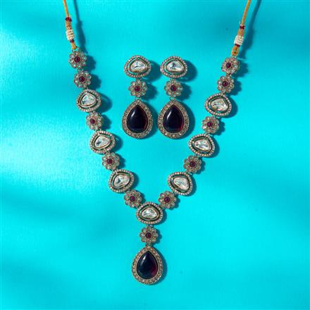 Antique Reverse Ad Stone Necklace With Mehndi Plating